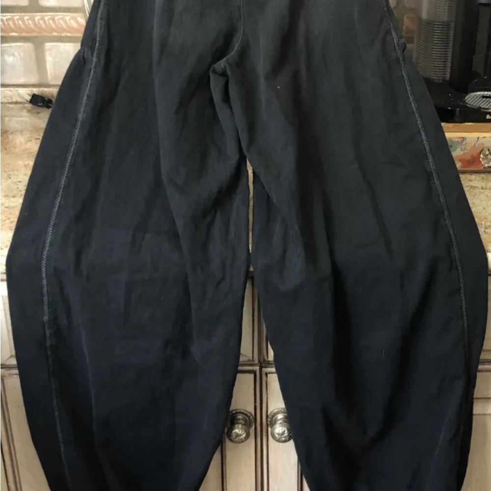 Free People Lotus Jeans Patch Front Pockets Pleated Cinched Tie Ankles Black - Picture 5 of 7